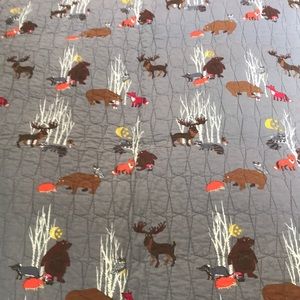 Hanna Andersson Toddler Quilt in woodland animals print. Excellent condition!